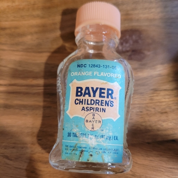 Vintage Other - 🥳 3 FOR $15 SALE 🥳  Vintage Bayer children's aspirin glass bottle
